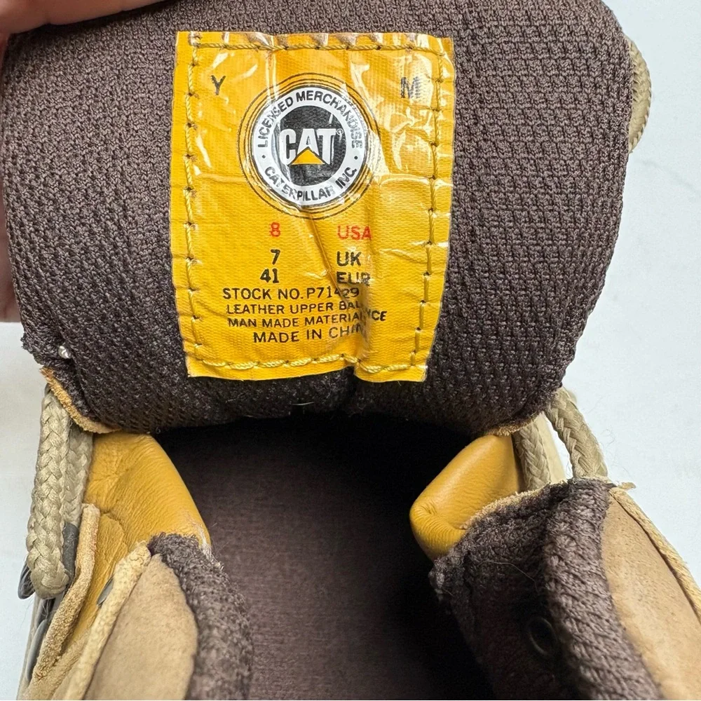 Caterpillar Men's Active Alaska Lace-Up Boot, Honey, 8 M US Hiking Work